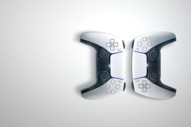 A side-by-side comparison of the PlayStation 5 and Xbox Series X consoles, with an overlay indicating the common chip components that are affected by the global shortage.